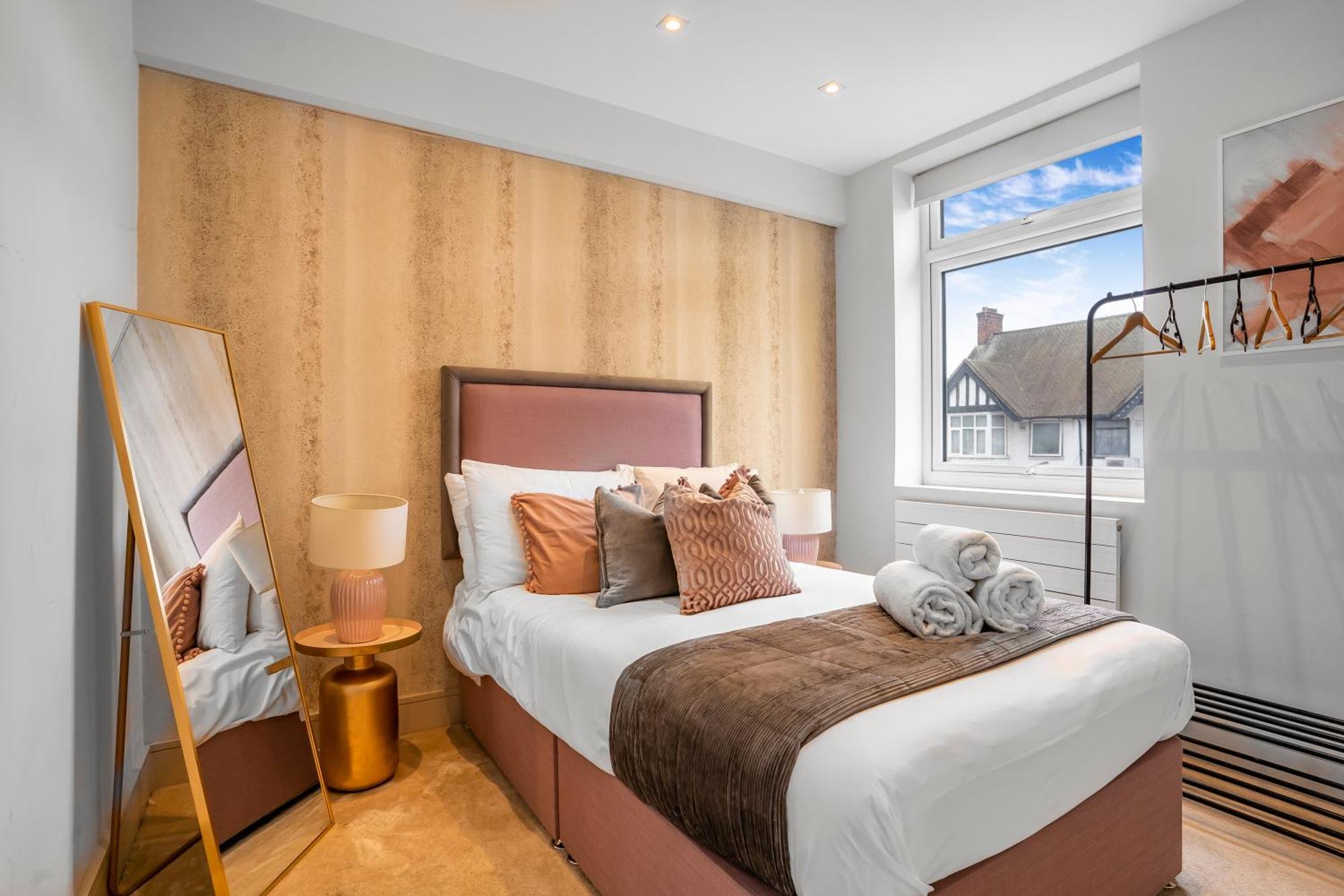 Stylish Near Wembley Stadium *